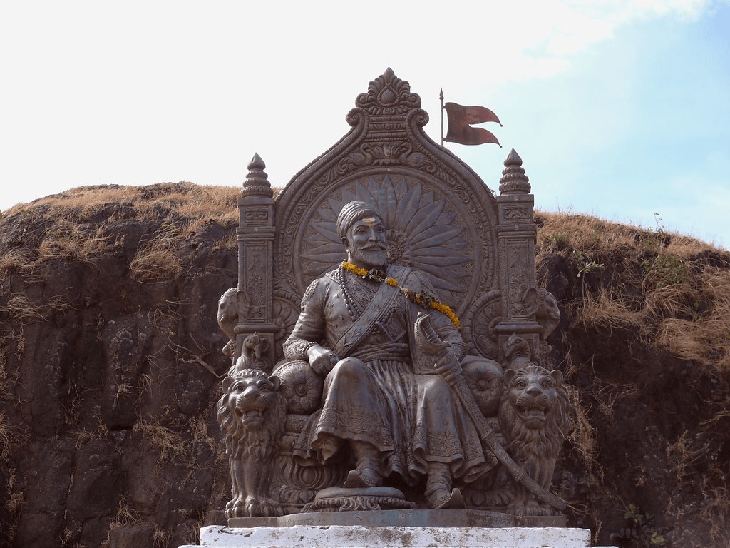 Statue of Chhatrapati Shivaji Maharaj at Raigad Fort